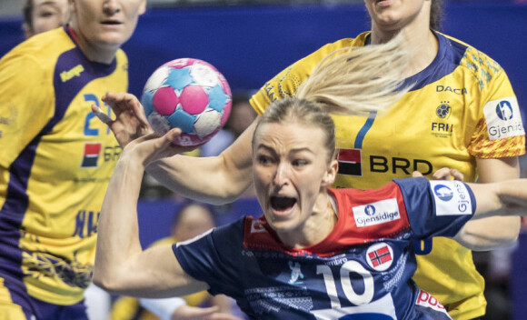 image: To spillere får slakt